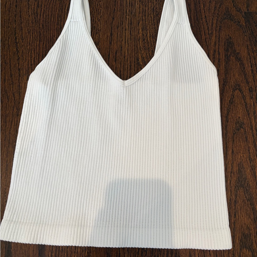 Women's White Ribbed V-Neck Tank Top